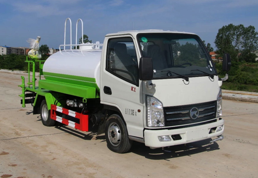 国六凯马1.3-3吨绿化洒水车（汽油机）